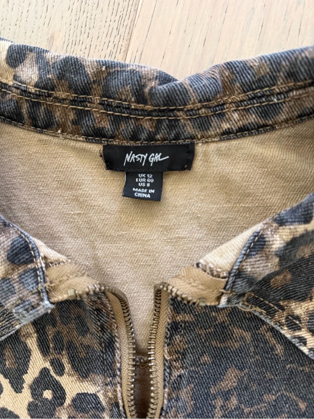 Nasty Gal Leopard Print Zip-Up Leopard Print Denim Romper Black & Tan - Picture 4 of 4